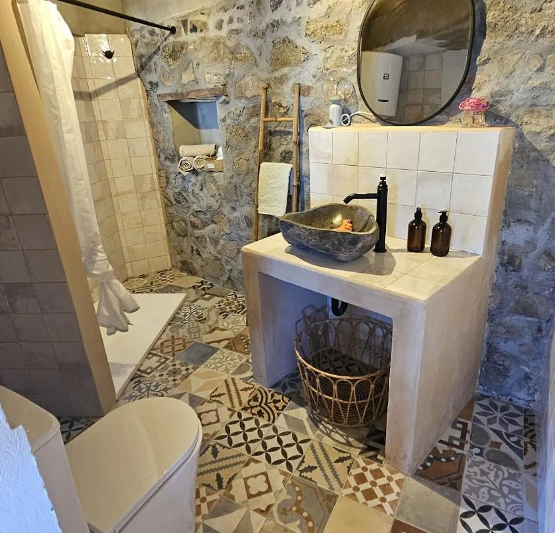 La Madriguera De Fuente Hervera Las Lagunetas 0*,  Spain